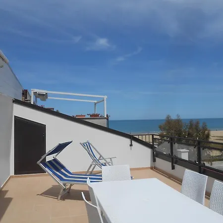 Terrazza Sul Mare Lägenhet